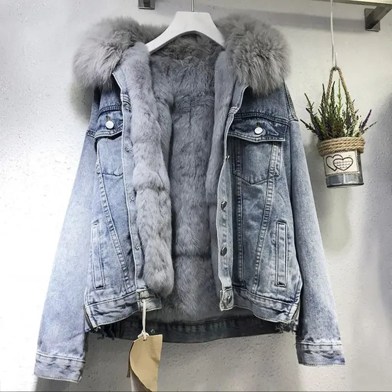 Casaco Jeans c/ Forro de Pelúcia