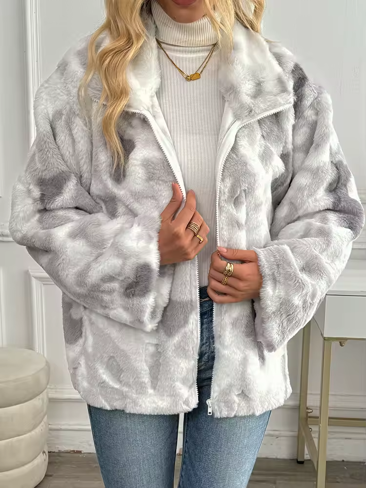 Casaco Feminino Plush Boreal, em Lã de Cordeiro