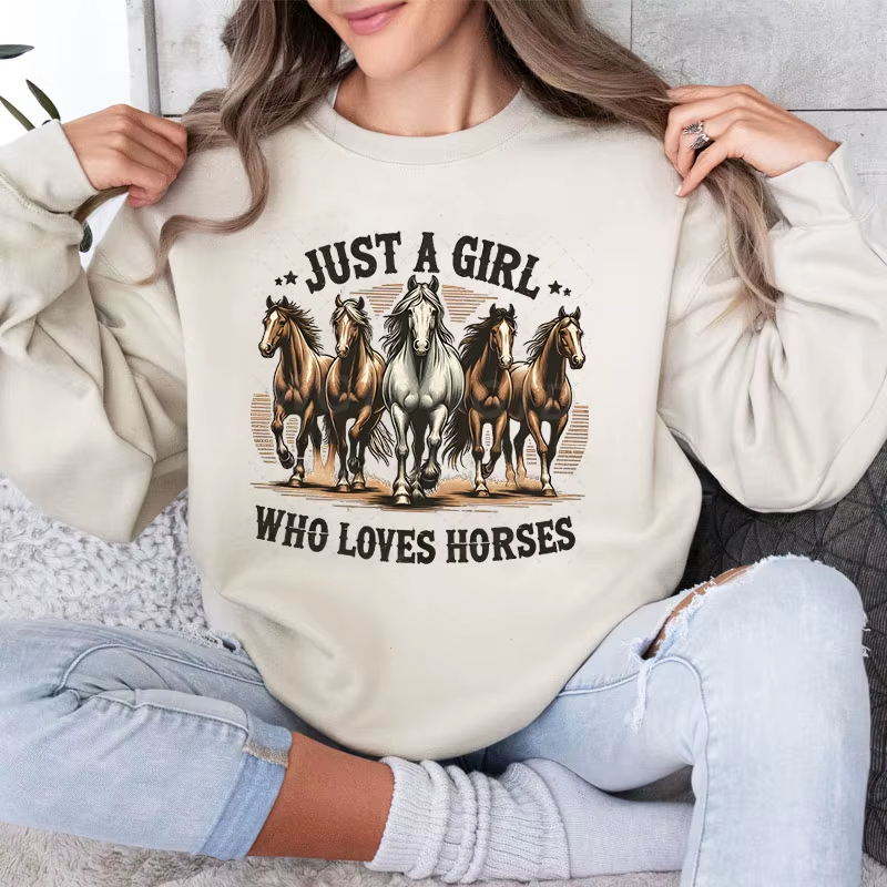 Moletom Feminino c/ Estampa de Cavalos