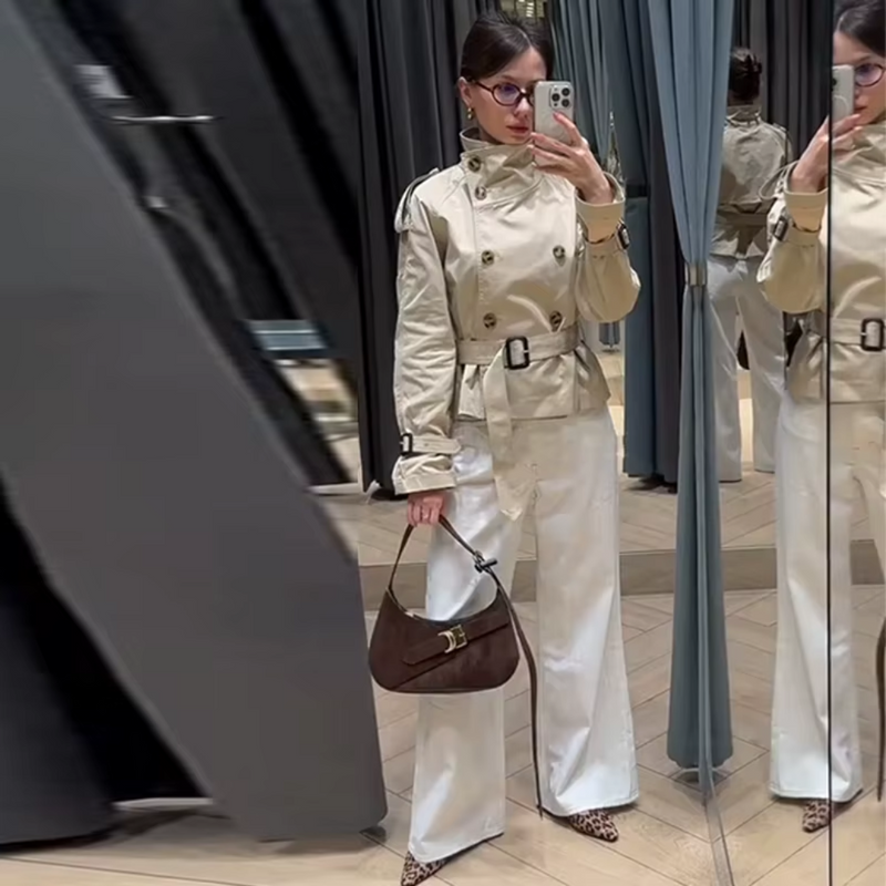 Casaco Trench Coat Elegante